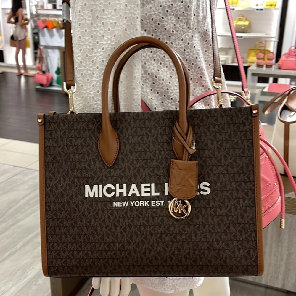 Michael Kors "Mirella" MD EW Tote Brown Shoulder Bag - 35F2G7ZT2B
Brown - Picture 6 of 16